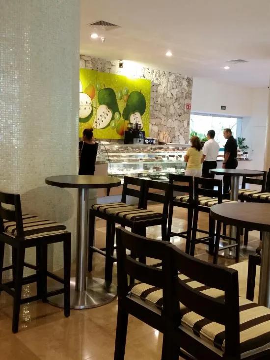 Jade Deli and Creperie