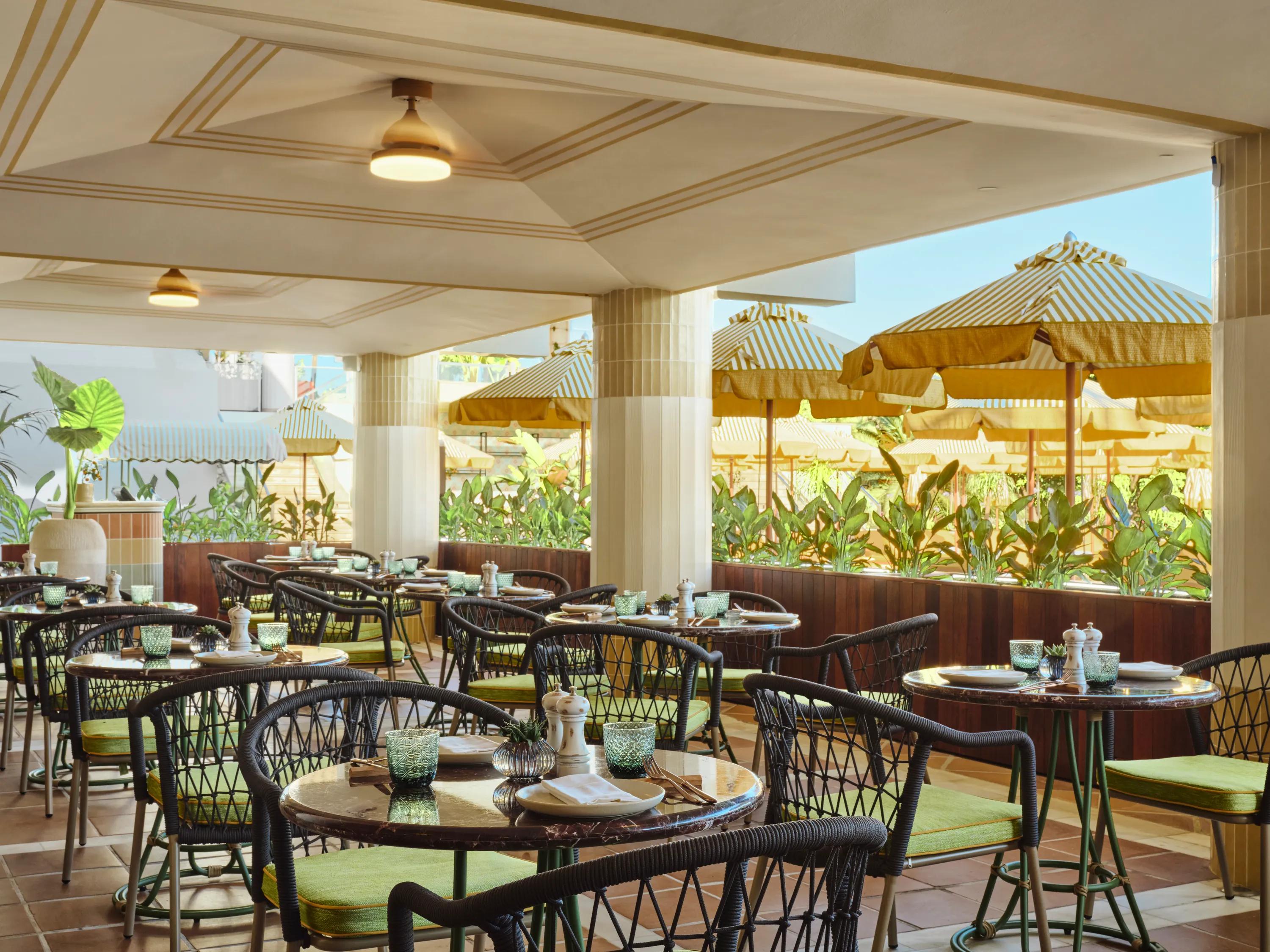 Sol & Sombra Restaurant