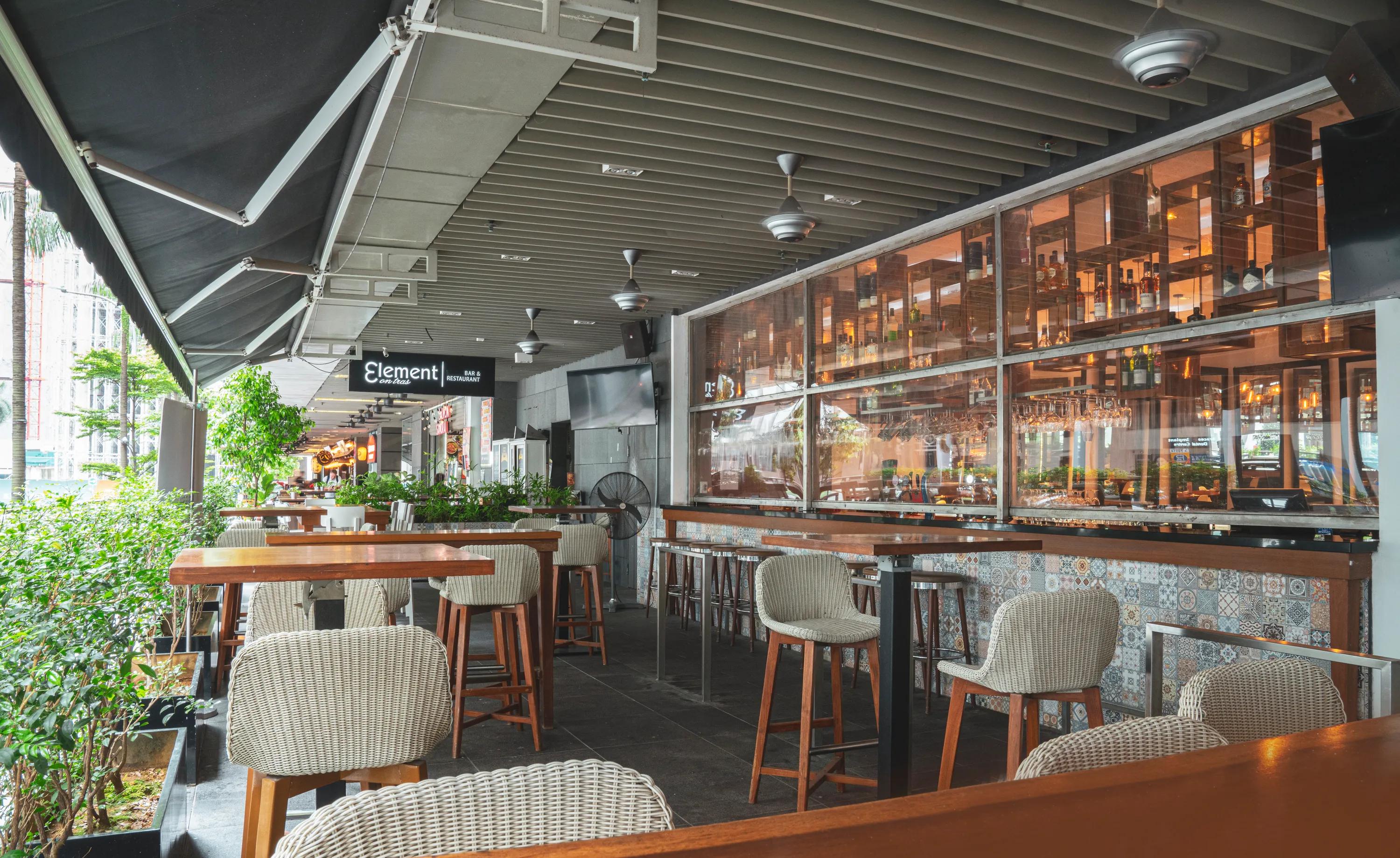 Element on Tras Street