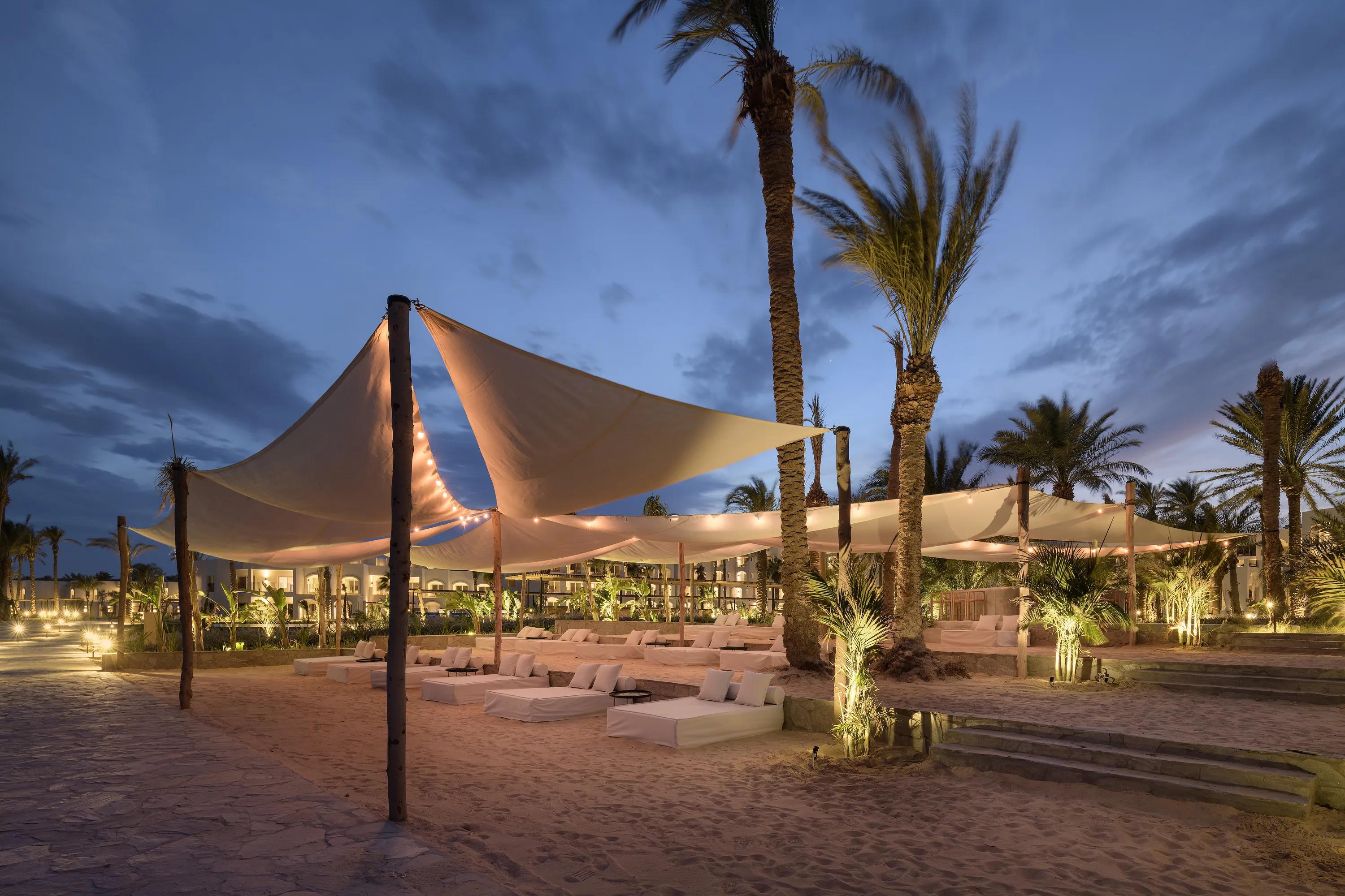 Nur Beach Club