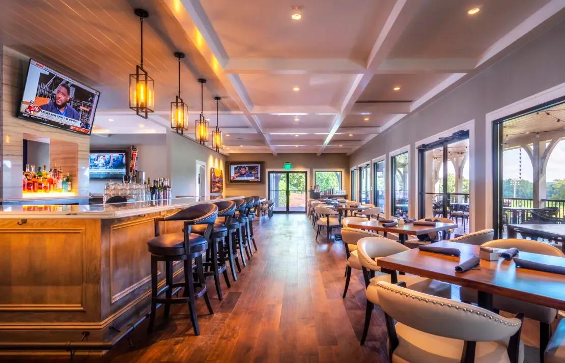 Sarazen's Bar & Grille