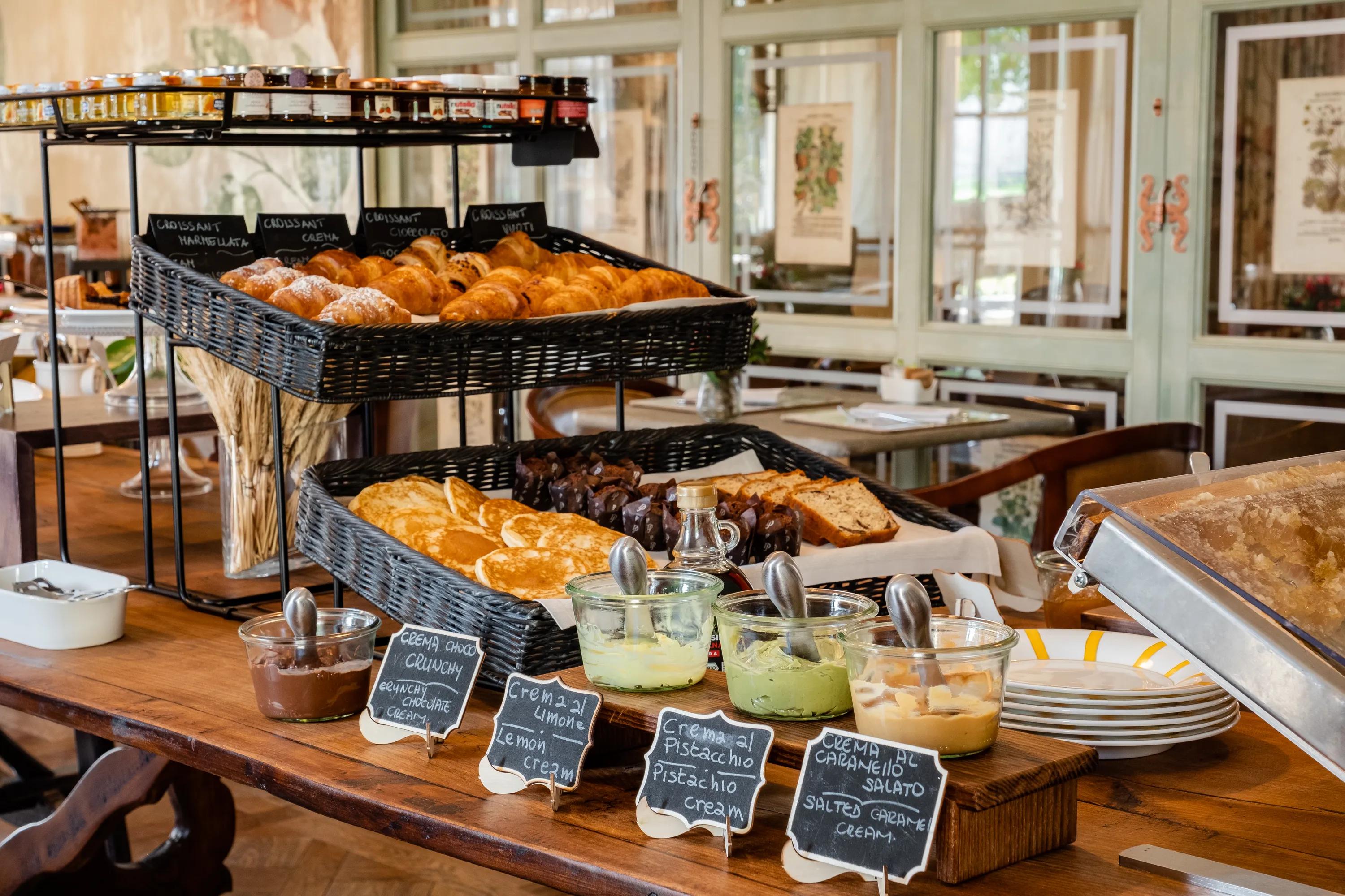 Flora & Fauno Restaurant