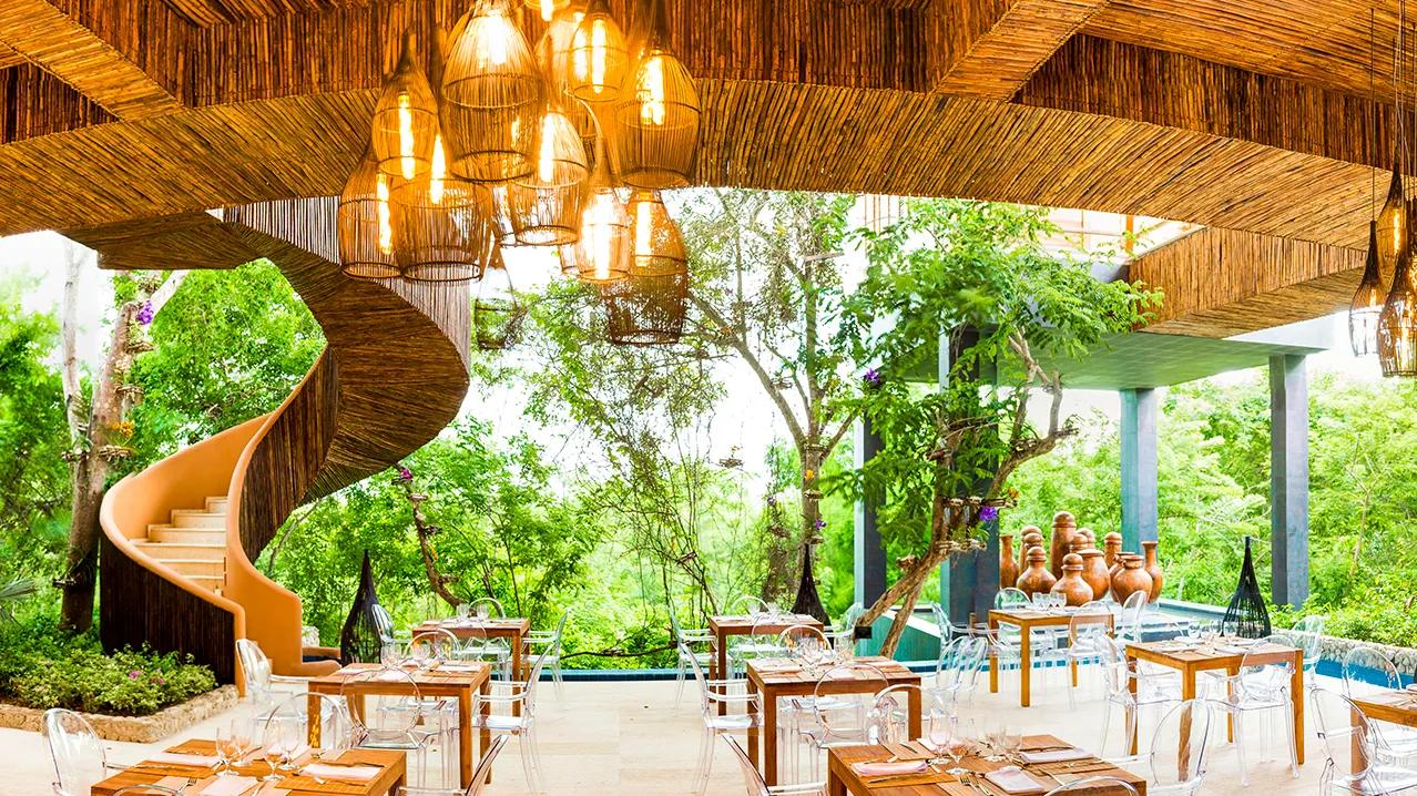 Las Guacas Restaurant