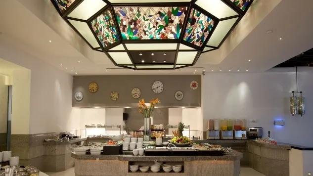 Los Vitrales Restaurant