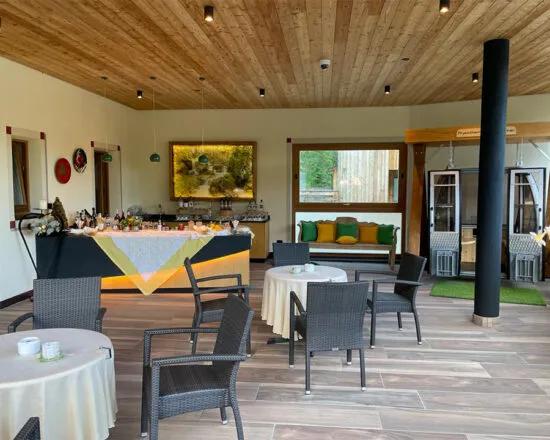 Service on the terrace