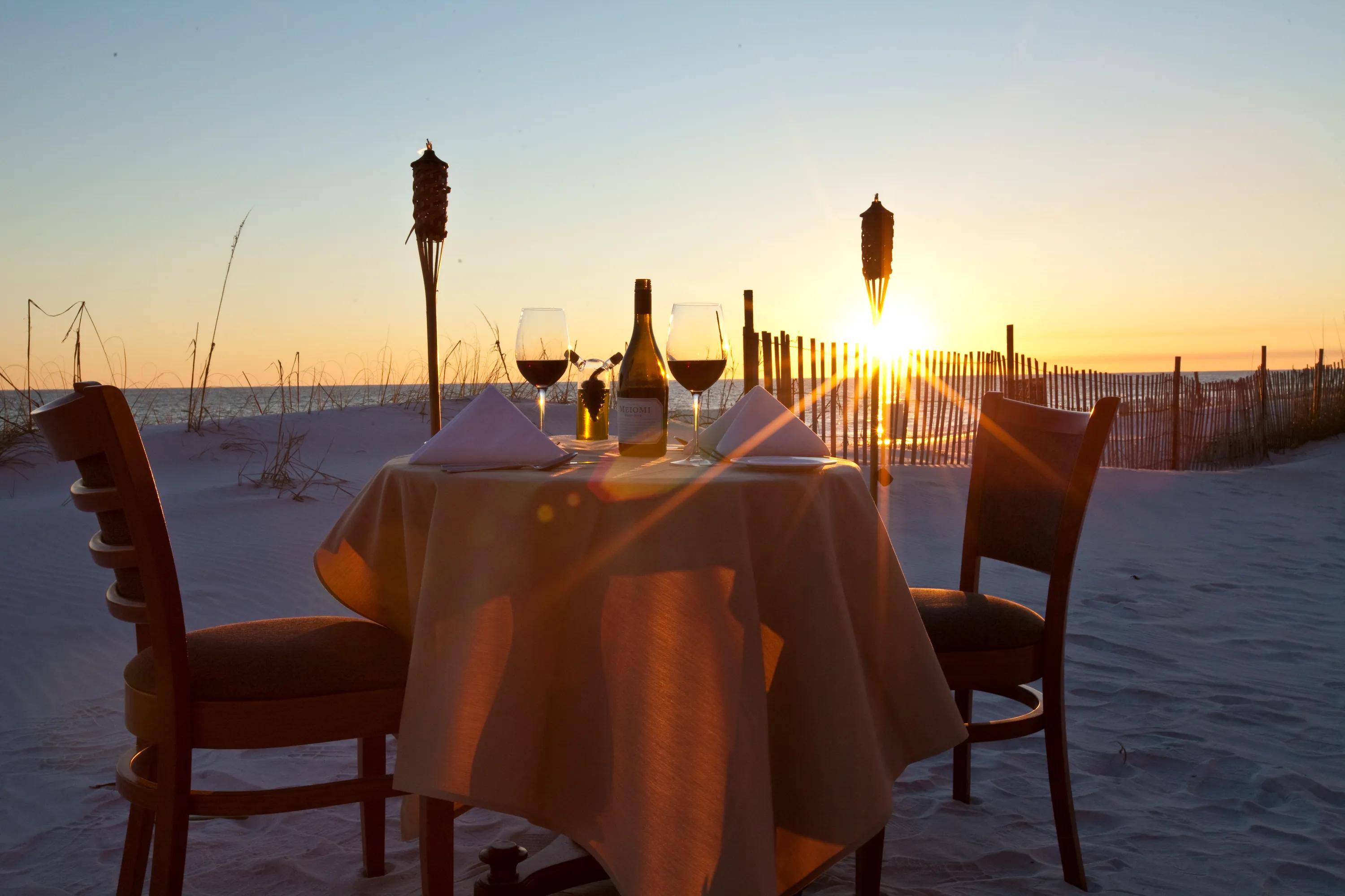 Intimate Dining on the Beach