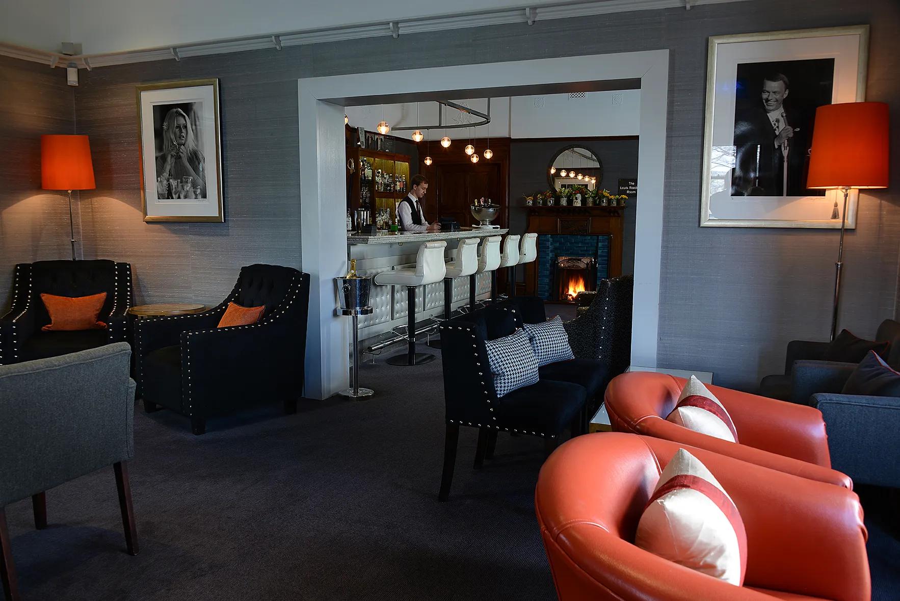 Lounge & Bar Terrace